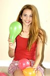 CLICK HERE FOR FREE JENNY HEART PHOTOS!